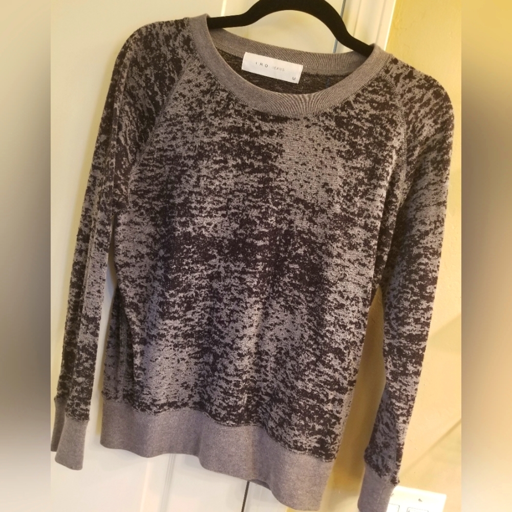 IRO * Long Sleeve Knit Sweatshirt